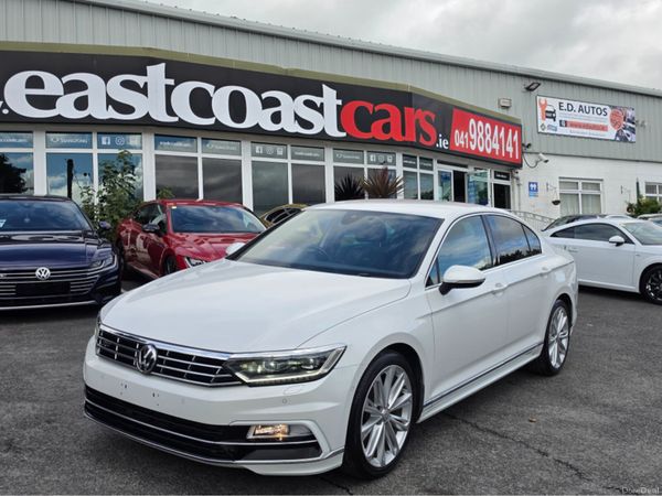 Volkswagen Passat Saloon, Petrol, 2017, White
