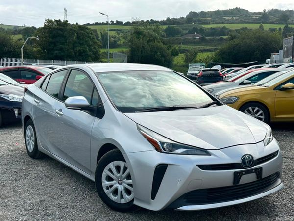 Toyota Prius Hatchback, Petrol Hybrid, 2021, Silver