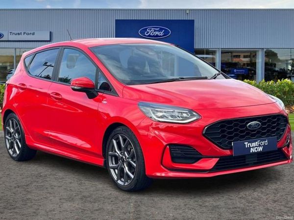 Ford Fiesta Hatchback, Petrol, 2023, Red