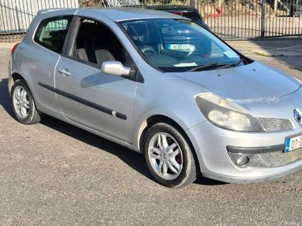 Renault Clio Hatchback, Petrol, 2007, Silver
