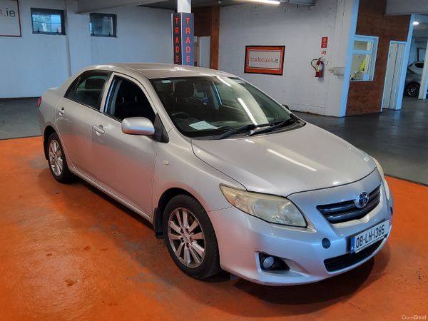 Toyota Corolla Saloon, Petrol, 2008, Silver