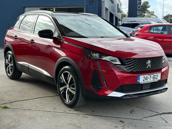 Peugeot 3008 MPV, Petrol Hybrid, 2024, Red