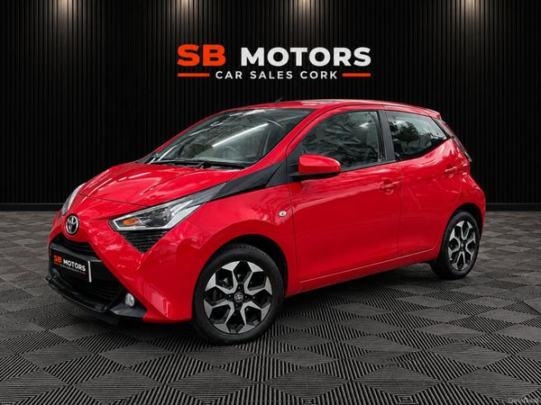 Toyota Aygo Hatchback, Petrol, 2019, Red