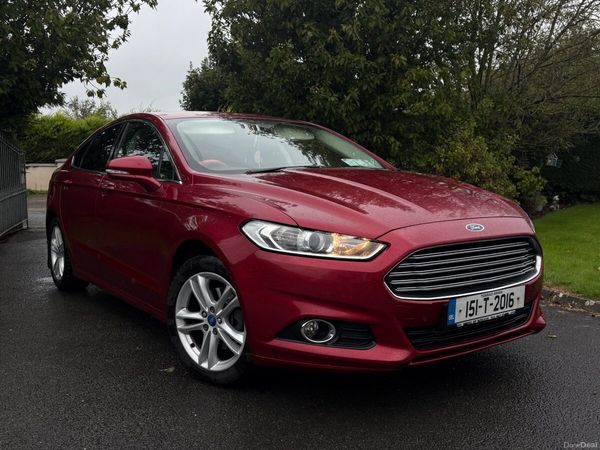 Ford Mondeo Hatchback, Diesel, 2015, Red