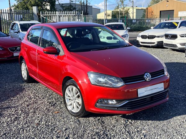 Volkswagen Polo Hatchback, Petrol, 2016, Red