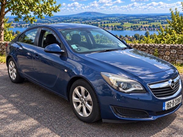 Opel Insignia Hatchback, Diesel, 2016, Blue