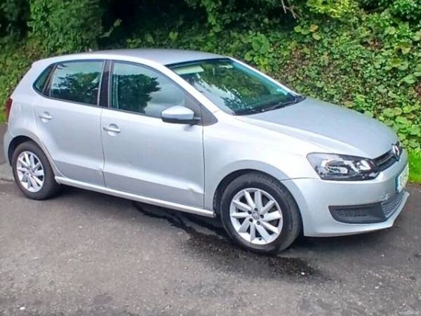 Volkswagen Polo Hatchback, Petrol, 2010, Silver