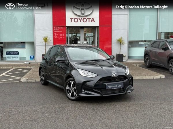 Toyota Yaris Hatchback, Petrol Hybrid, 2026, Black