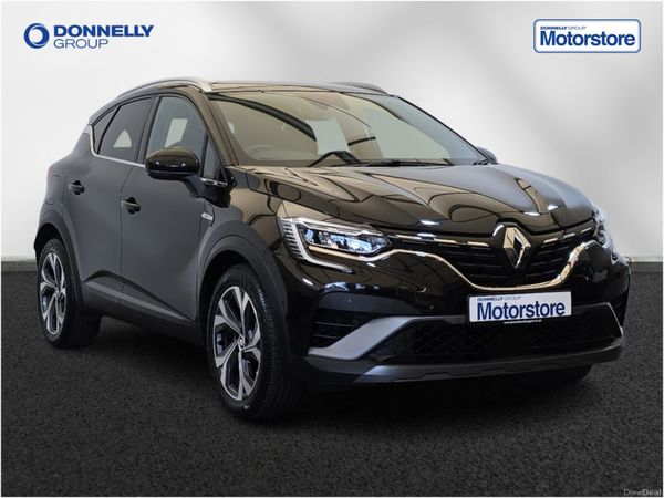 Renault Captur Hatchback, Petrol, 2022, Black