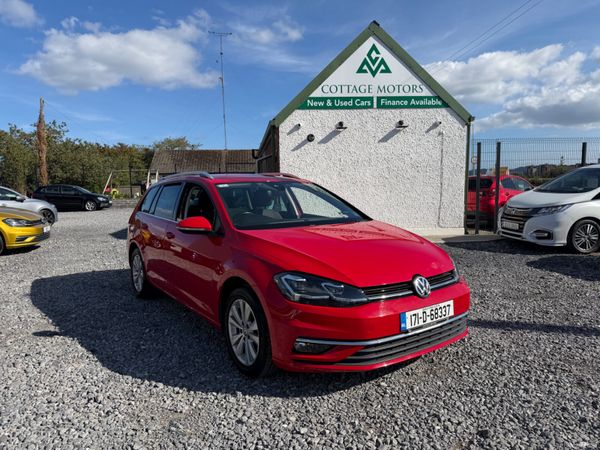 Volkswagen Golf Estate, Petrol, 2017, Red
