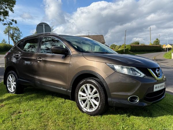 Nissan Qashqai Hatchback, Diesel, 2016, Brown