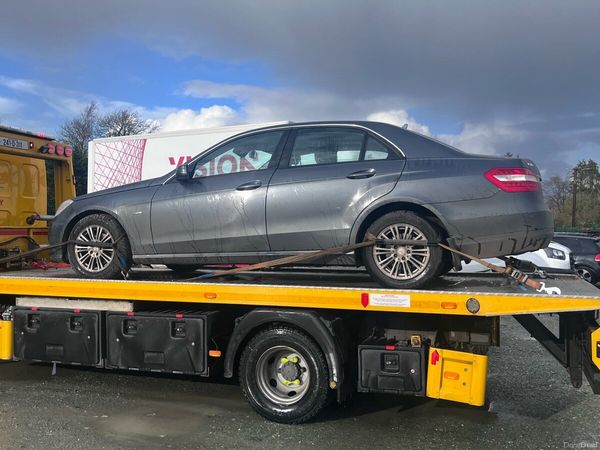 Mercedes-Benz E-Class Saloon, Diesel, 2011, Grey