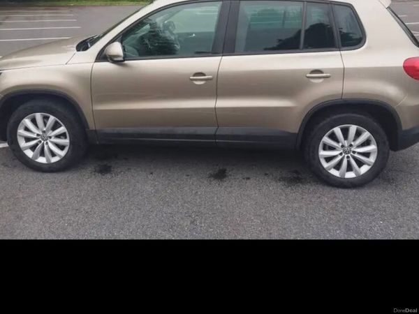 Volkswagen Tiguan SUV, Diesel, 2015, Brown