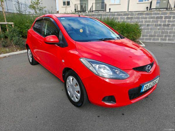 Mazda Demio MPV, Petrol, 2009, Red