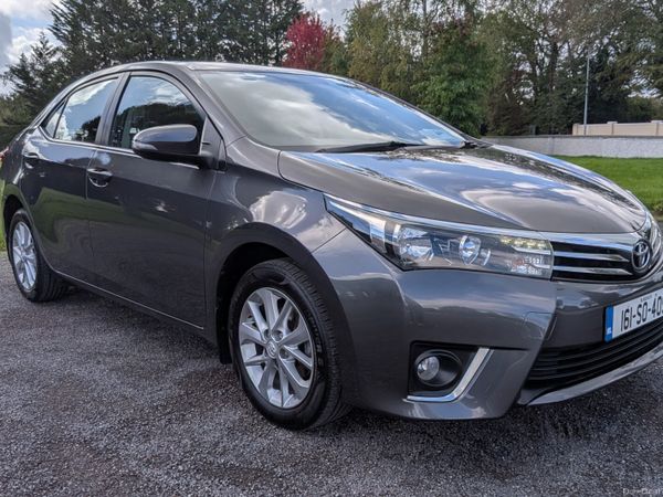 Toyota Corolla Saloon, Petrol, 2016, Grey
