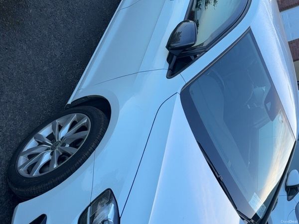 Volkswagen Golf Hatchback, Petrol, 2013, White