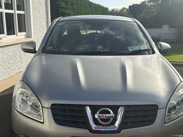Nissan Qashqai Hatchback, Petrol, 2008, Silver