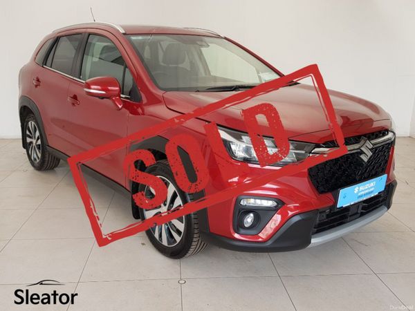 Suzuki SX4 Hatchback, Petrol, 2023, Red