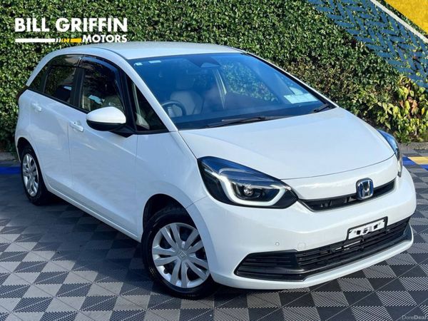 Honda Fit Hatchback, Petrol Hybrid, 2024, White