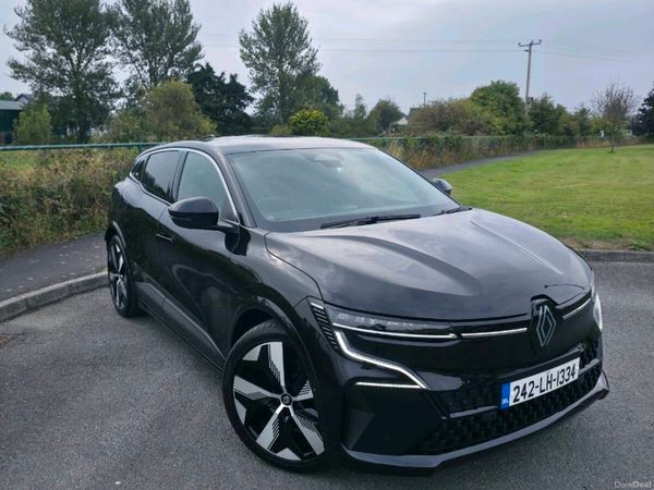 Renault Megane Hatchback, Electric, 2024, Black