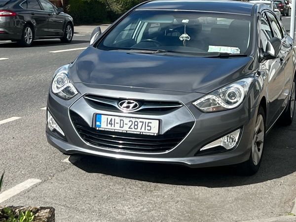 Hyundai i40 Saloon, Diesel, 2014, Silver