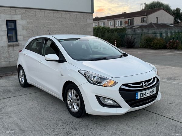 Hyundai i30 Hatchback, Diesel, 2013, White