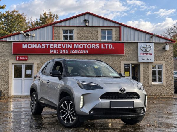 Toyota Yaris Cross SUV, Petrol Hybrid, 2026, Grey