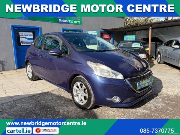 Peugeot 208 Hatchback, Diesel, 2014, Blue