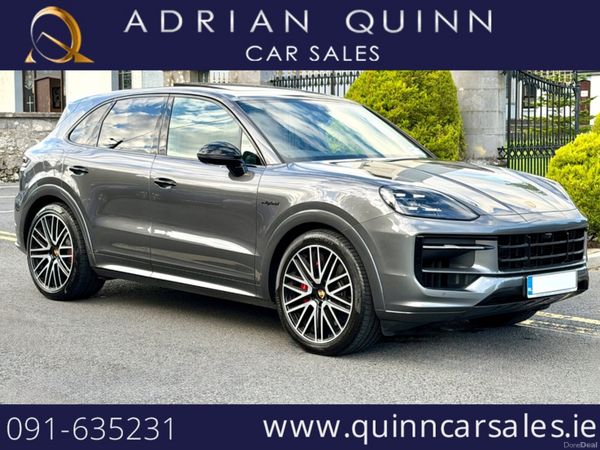 Porsche Cayenne SUV, Petrol Plug-in Hybrid, 2024, Grey