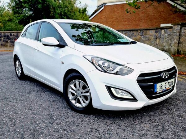 Hyundai i30 Hatchback, Diesel, 2016, White