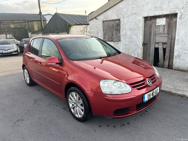 Volkswagen Golf Hatchback, Petrol, 2008, Red