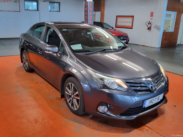 Toyota Avensis Saloon, Diesel, 2014, Grey