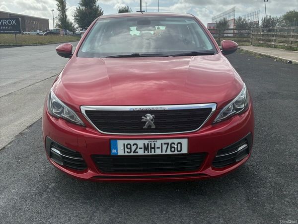 Peugeot 308 Estate, Petrol, 2019, Red