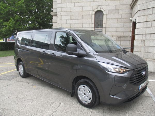 Ford Transit Custom MPV, Petrol Plug-in Hybrid, 2026, Grey