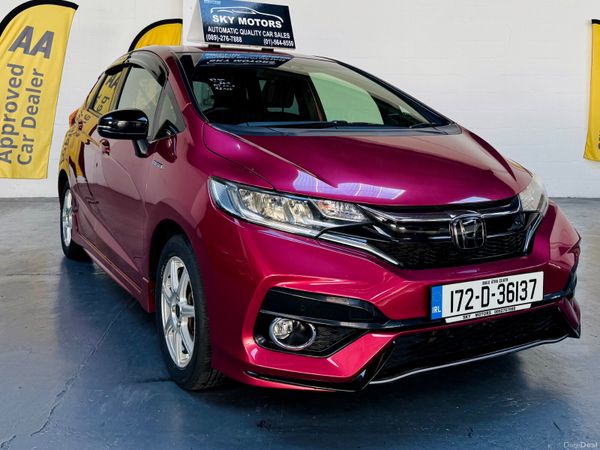 Honda Fit Hatchback, Petrol Hybrid, 2017, Red
