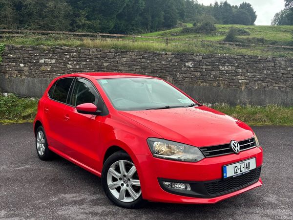 Volkswagen Polo Hatchback, Petrol, 2012, Red