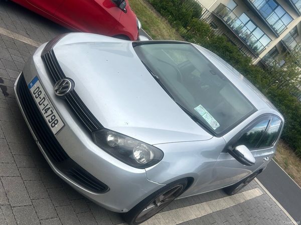 Volkswagen Golf Hatchback, Diesel, 2009, Silver