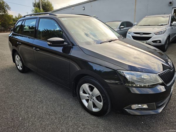 Skoda Fabia Estate, Petrol, 2017, Black