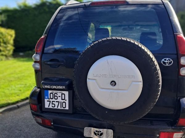 Toyota Land Cruiser SUV, Diesel, 2006, Black