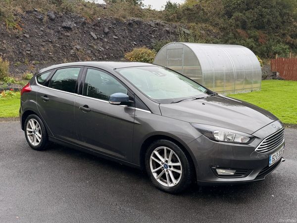 Ford Focus Hatchback, Diesel, 2015, Grey
