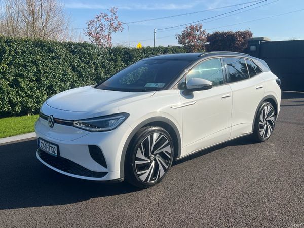 Volkswagen ID.4 Estate, Electric, 2022, White