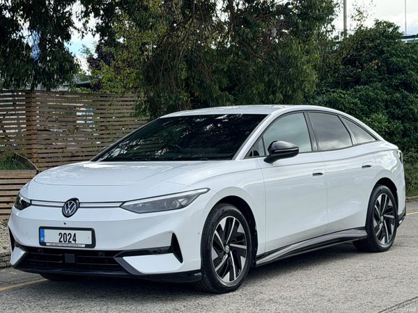 Volkswagen ID.7 Hatchback, Electric, 2024, White