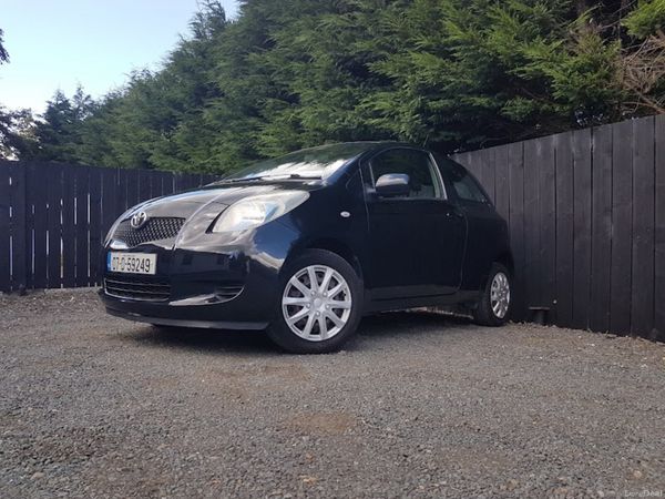 Toyota Yaris Hatchback, Petrol, 2007, Black