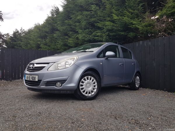 Opel Corsa Hatchback, Petrol, 2010, Silver