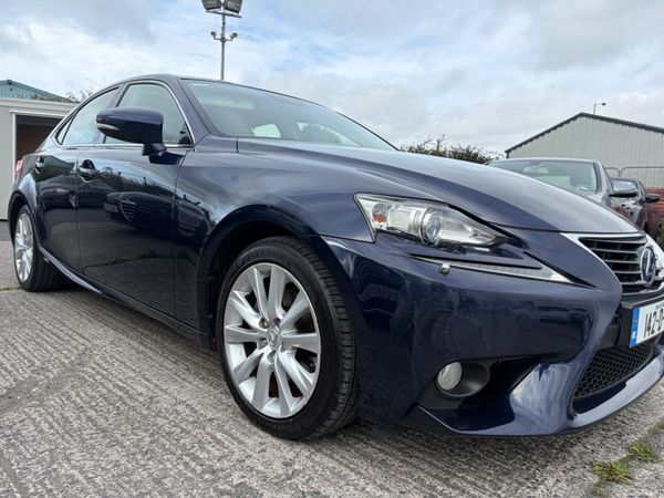 Lexus IS Saloon, Petrol Hybrid, 2014, Blue