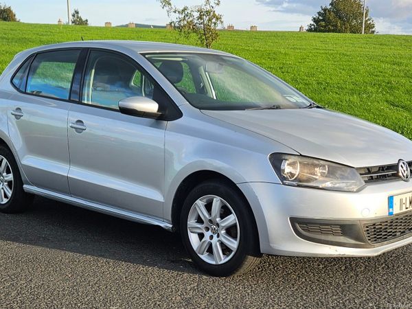 Volkswagen Polo Hatchback, Petrol, 2011, Silver