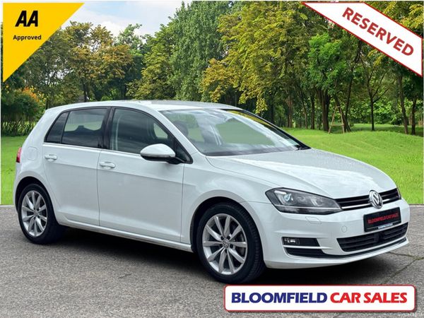 Volkswagen Golf Hatchback, Petrol, 2017, White