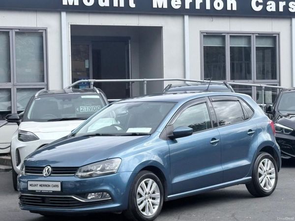 Volkswagen Polo Hatchback, Petrol, 2017, Blue