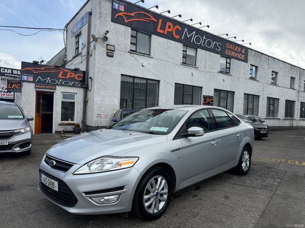 Ford Mondeo Saloon, Diesel, 2011, Silver