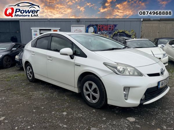 Toyota Prius Hatchback, Petrol Hybrid, 2014, White